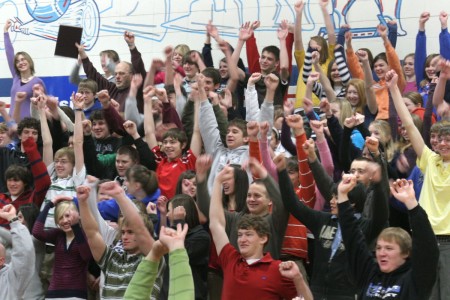 arms-up_450x300_acf_cropped